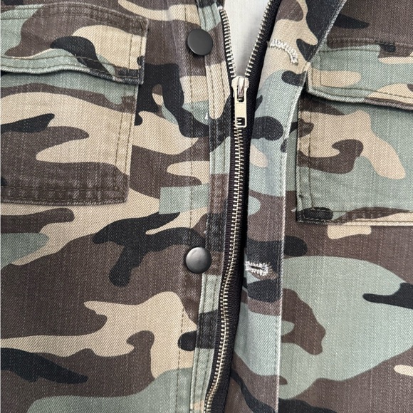 Camo Jacket - Picture 6 of 9
